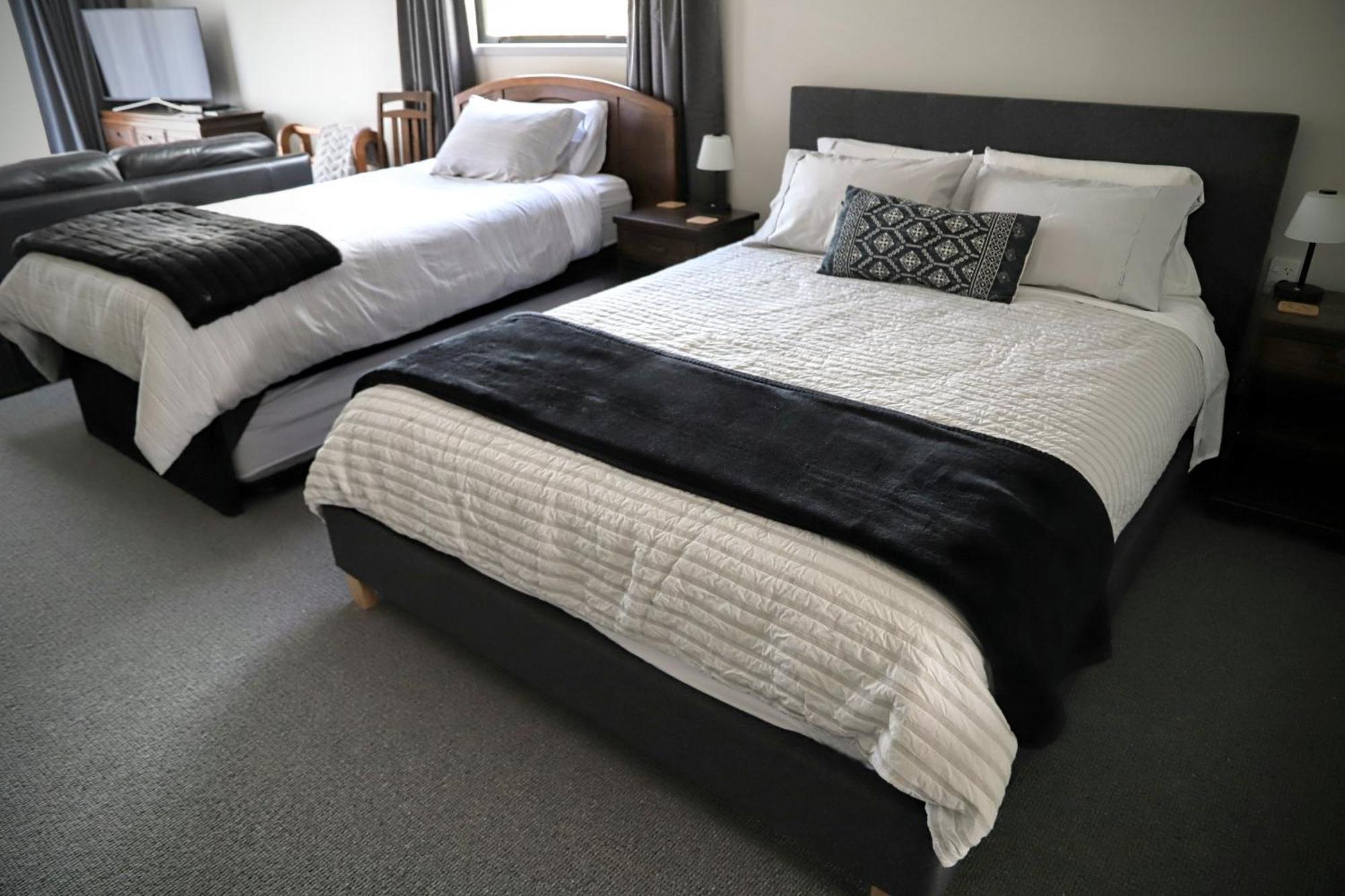 Catnap Cottage, Newly Renovated Manapouri Kültér fotó